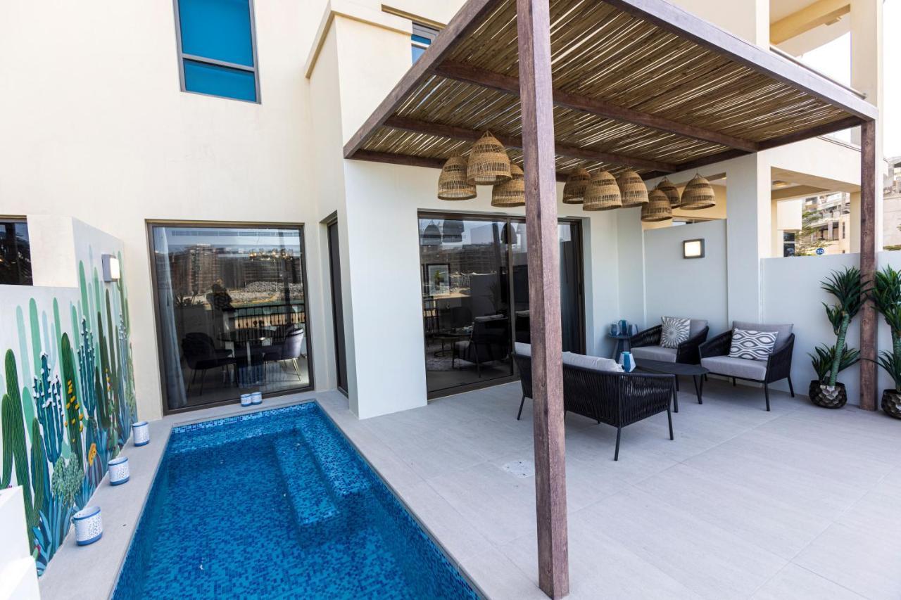 The Townhouses The Pearl Doha Exterior photo