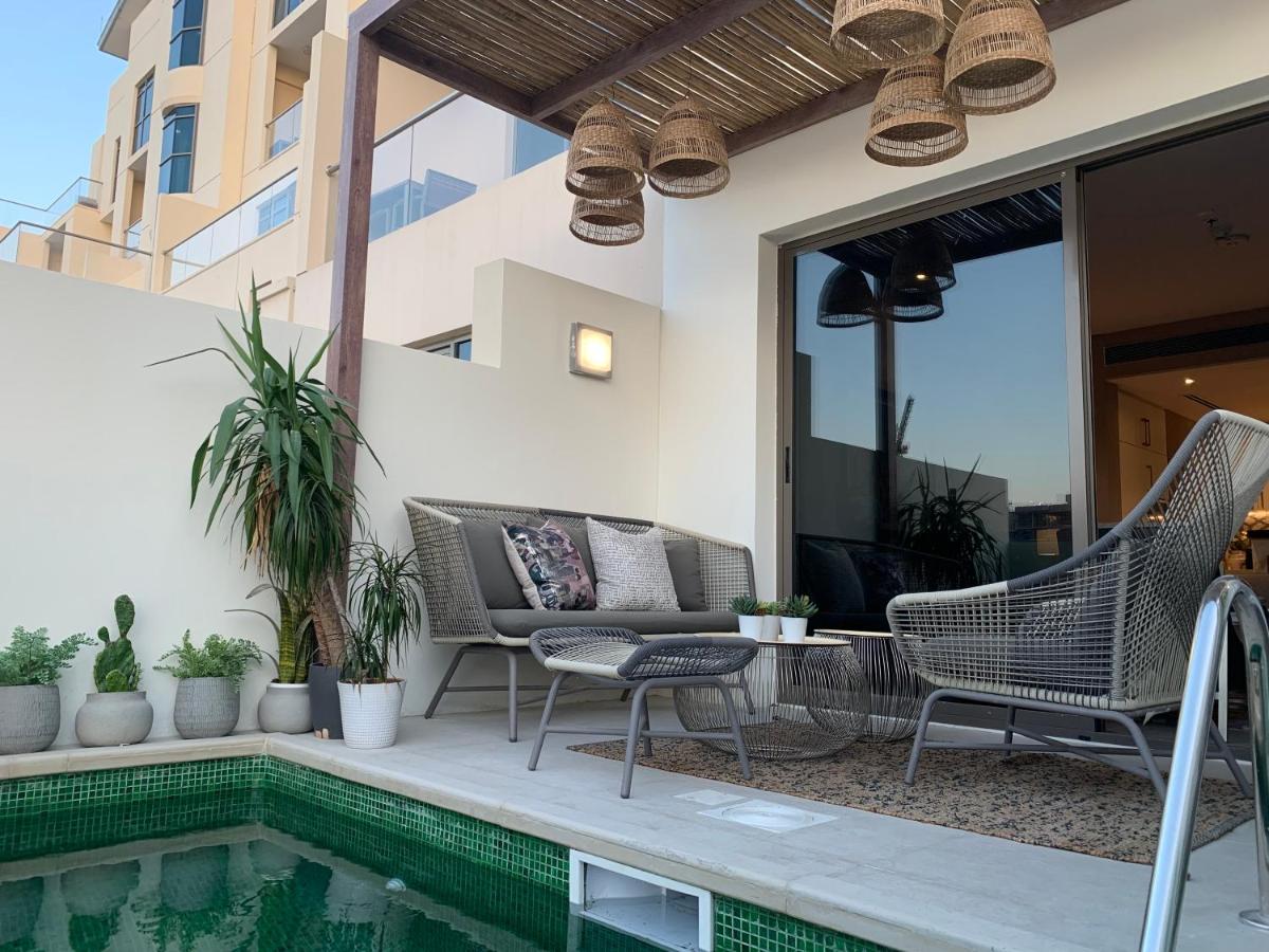 The Townhouses The Pearl Doha Exterior photo