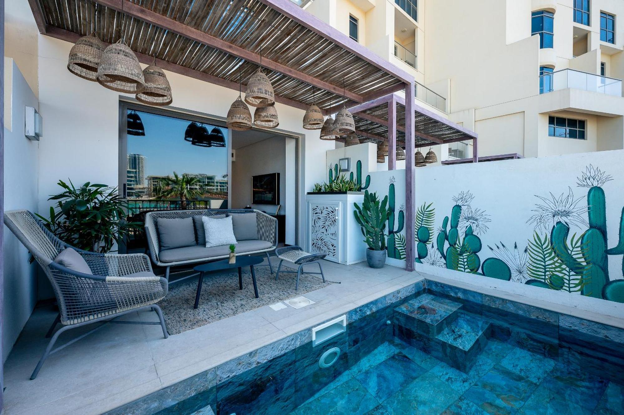 The Townhouses The Pearl Doha Exterior photo